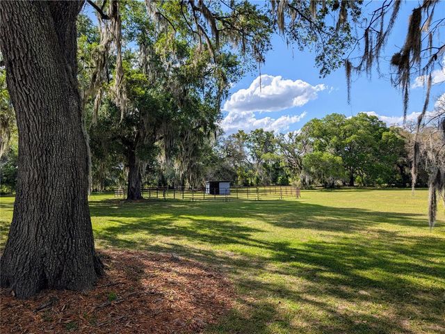 21840 NW 218TH TERRACE, High Springs, FL 32643