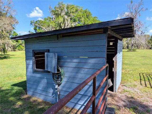 21840 NW 218TH TERRACE, High Springs, FL 32643