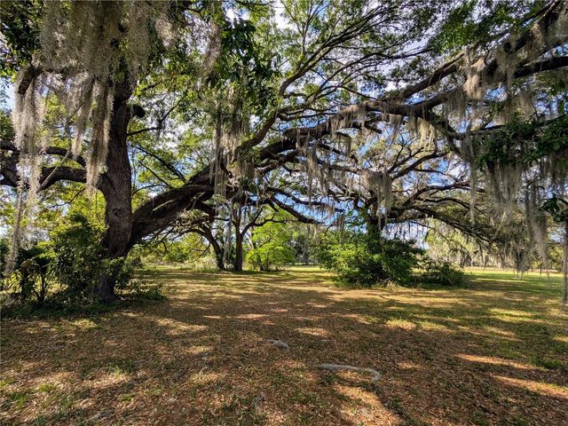 21840 NW 218TH TERRACE, High Springs, FL 32643