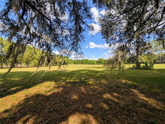 21840 NW 218TH TERRACE, High Springs, FL 32643