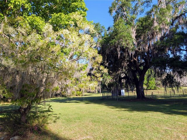 21840 NW 218TH TERRACE, High Springs, FL 32643