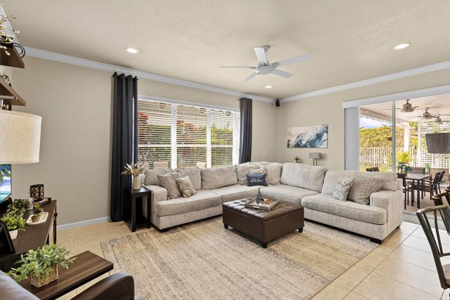 6429 Shadow Creek Village Circle, Lake Worth, FL 33463