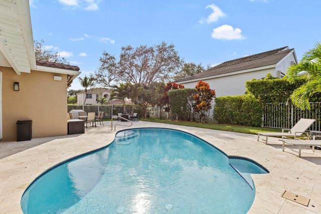 6429 Shadow Creek Village Circle, Lake Worth, FL 33463