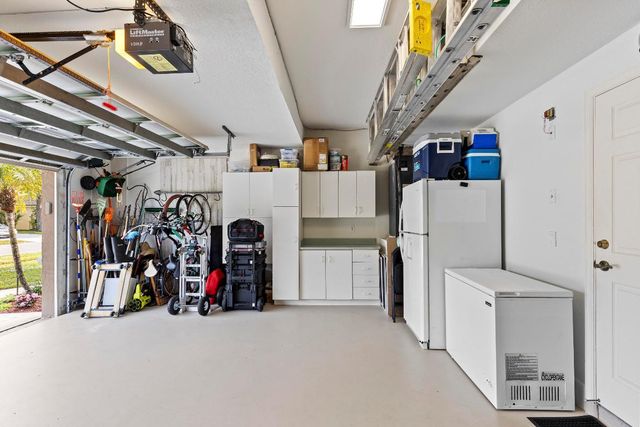 6429 Shadow Creek Village Circle, Lake Worth, FL 33463