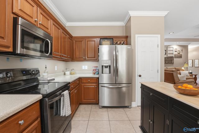 1201 Hunter Lane SW, Hartselle, AL 35640
