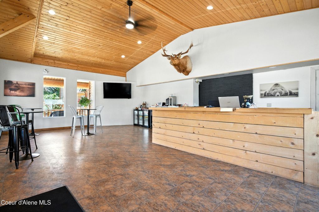 6506 Main St, Bonners Ferry, ID 83805 photo 4