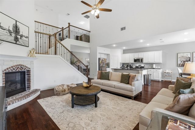 1816 Settlement Way, Aubrey, TX 76227