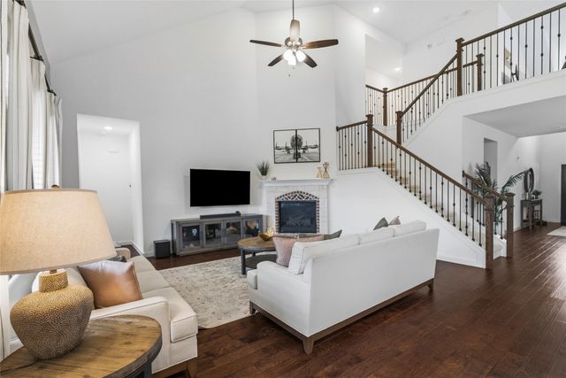 1816 Settlement Way, Aubrey, TX 76227