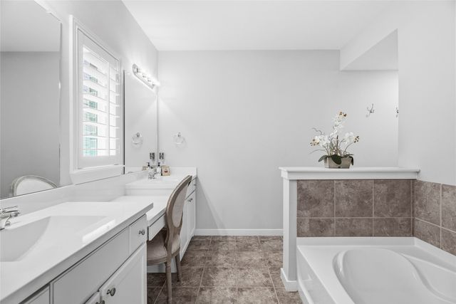 1816 Settlement Way, Aubrey, TX 76227
