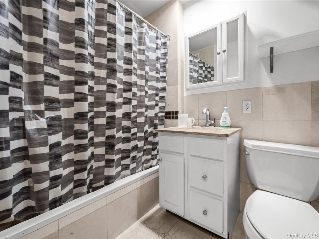 143-41 84th Drive 1A, Briarwood, NY 11435 — photo 5