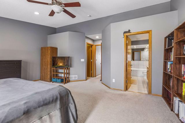 8701 Norway Street NW, Coon Rapids, MN 55433