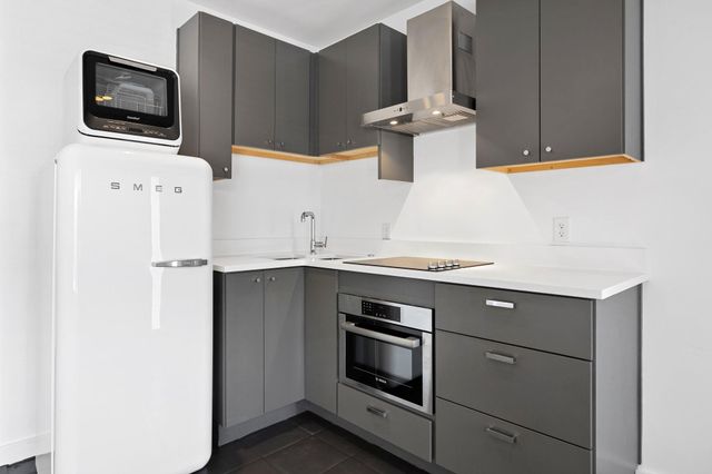 1200 Enfield RD 205, Austin, TX 78703