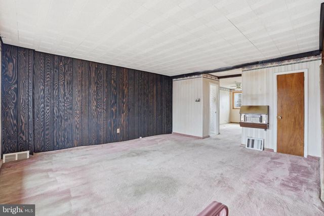 3616 BANDON DR, Philadelphia, PA 19154