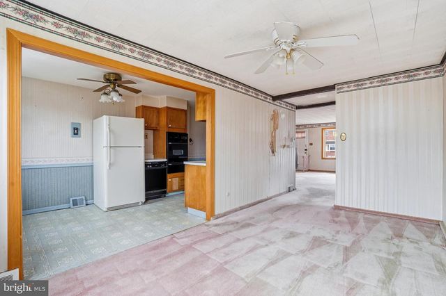 3616 BANDON DR, Philadelphia, PA 19154