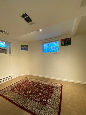1 Dana Street 2, Cambridge, MA 02138