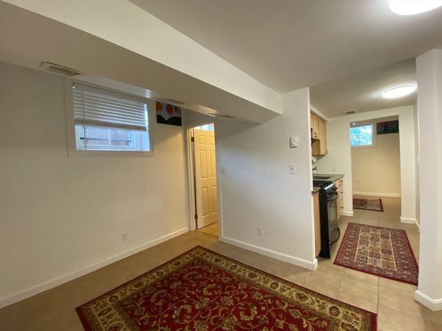 1 Dana Street 2, Cambridge, MA 02138