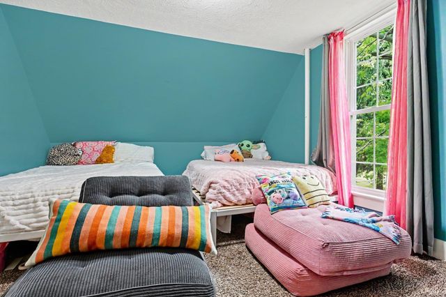 307 S Maple Street, Pierceton, IN 46562