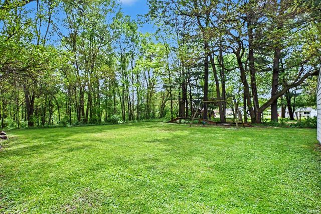307 S Maple Street, Pierceton, IN 46562