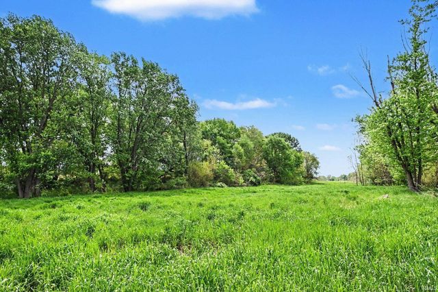 307 S Maple Street, Pierceton, IN 46562