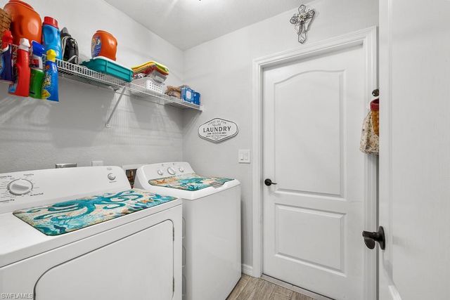 1804 SW 38th TER, Cape Coral, FL 33914