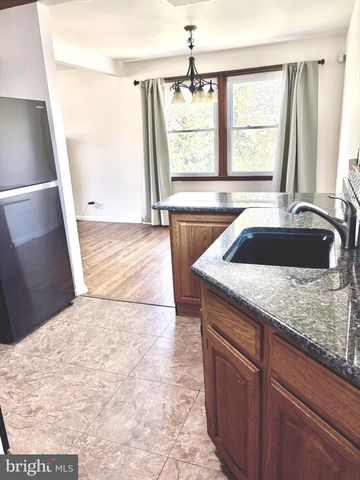 4121 5TH ST, Baltimore, MD 21225