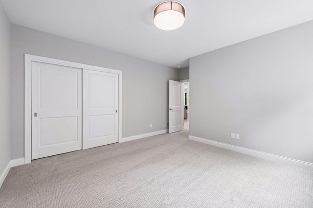 264 Wayzata Boulevard E, Wayzata, MN 55391