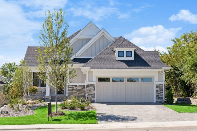 264 Wayzata Boulevard E, Wayzata, MN 55391