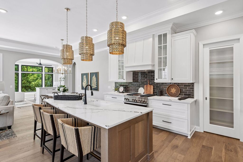 264 Wayzata Boulevard E, Wayzata, MN 55391 — photo 3