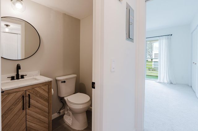 272 Preston Way 272, Boca Raton, FL 33434