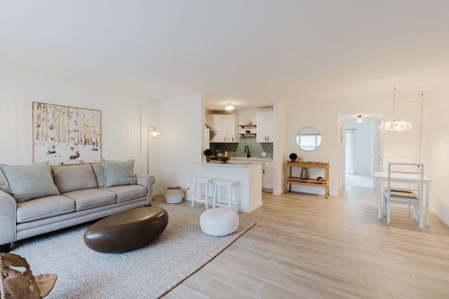 272 Preston Way 272, Boca Raton, FL 33434