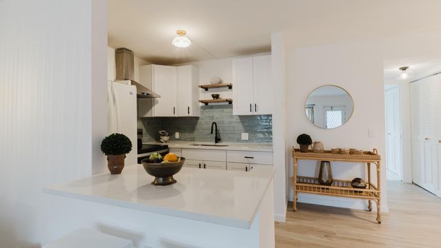 272 Preston Way 272, Boca Raton, FL 33434