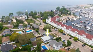 340 N Berrien St, New Buffalo, MI 49117