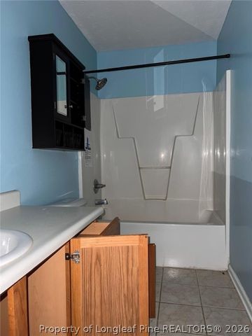 8241 English Saddle Drive, Fayetteville, NC 28314