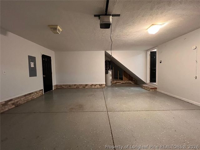 8241 English Saddle Drive, Fayetteville, NC 28314