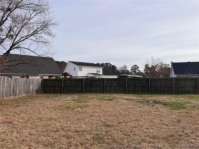 8241 English Saddle Drive, Fayetteville, NC 28314