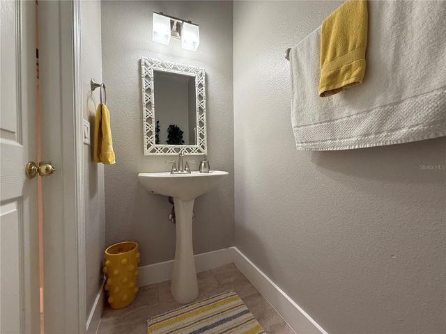 9654 CYPRESS PINE STREET, Orlando, FL 32827