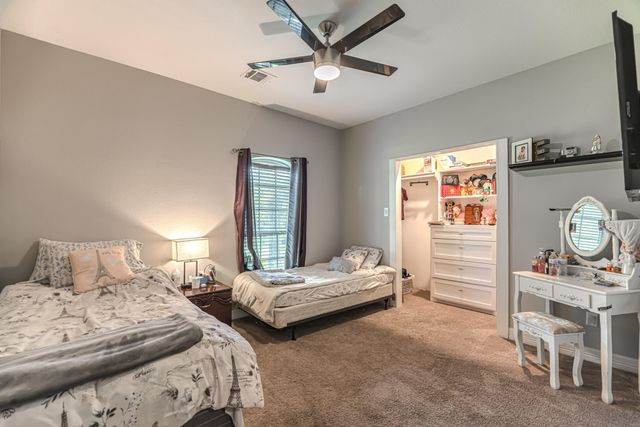 603 Airline Drive B, Conroe, TX 77301