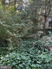 811 W GARDEN RD, Vineland, NJ 08360