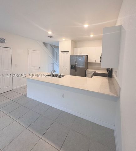 13306 SW 286th Ter 13306, Homestead, FL 33033