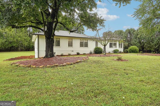 1470 A J Land Road, Canton, GA 30115