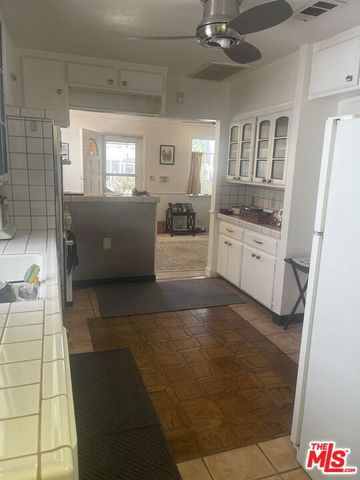 1012 Emerald Street, Redondo Beach, CA 90277