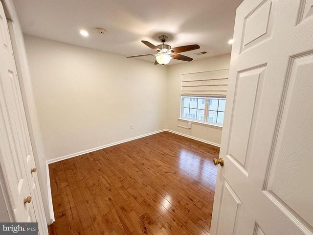 105 CYPRESS CT, Woodbury, NJ 08096