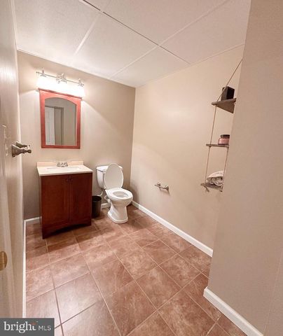 105 CYPRESS CT, Woodbury, NJ 08096