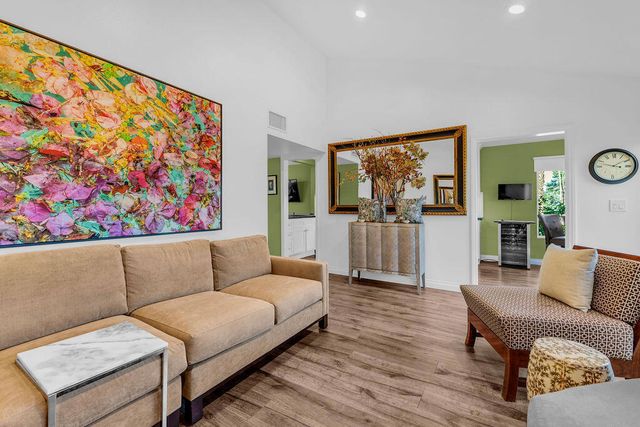 48590 Oakwood Way, Palm Desert, CA 92260