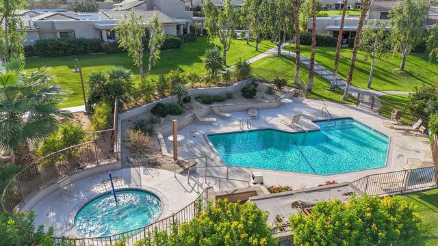 48590 Oakwood Way, Palm Desert, CA 92260