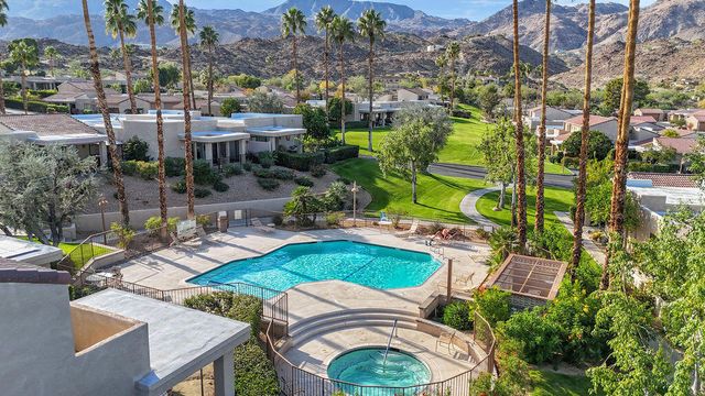 48590 Oakwood Way, Palm Desert, CA 92260