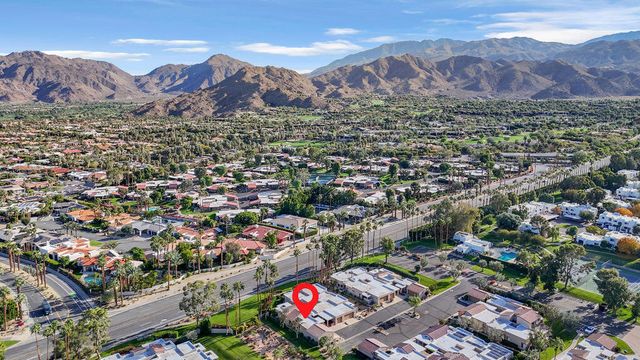 48590 Oakwood Way, Palm Desert, CA 92260