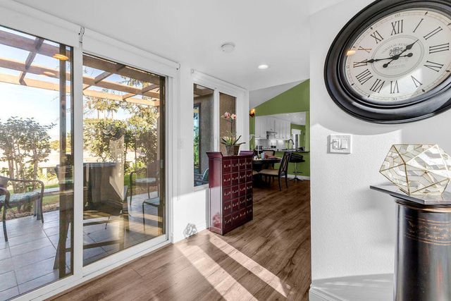 48590 Oakwood Way, Palm Desert, CA 92260