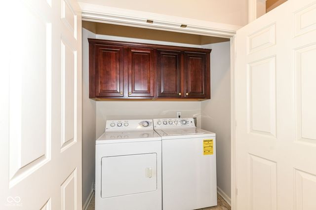 10661 Burning Ridge Lane, Fishers, IN 46037