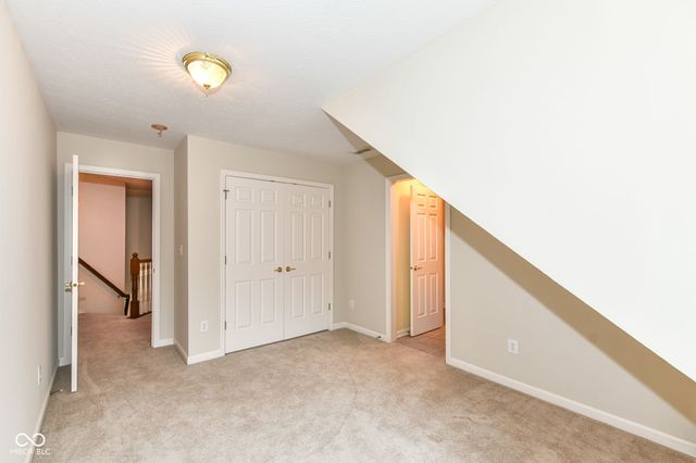 10661 Burning Ridge Lane, Fishers, IN 46037